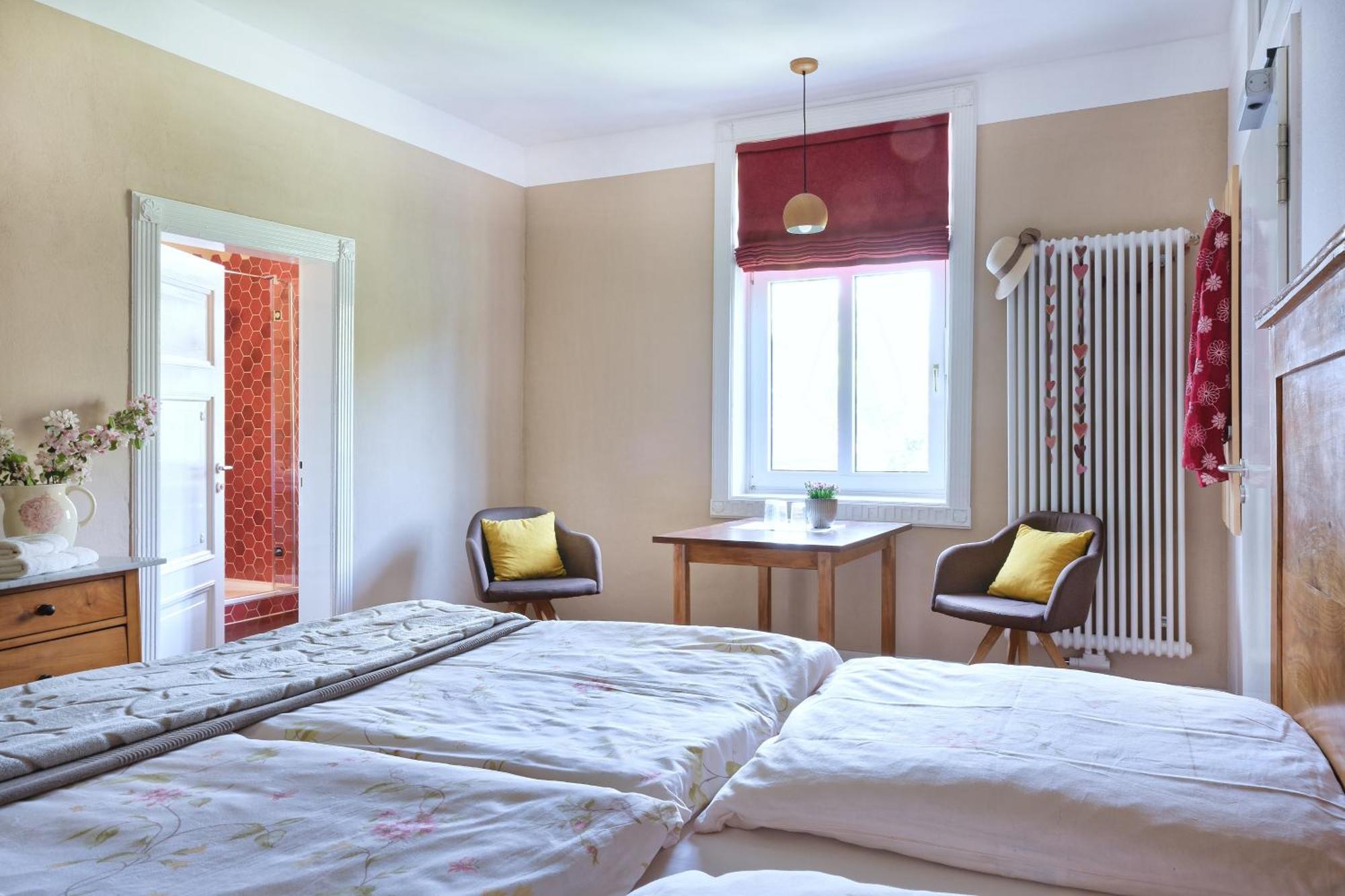 Gut Gross Zecher - Ferienzimmer Seedorf  Exteriör bild